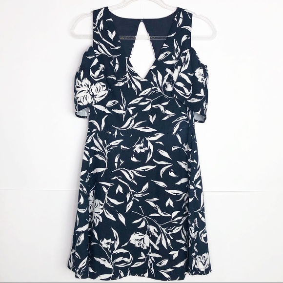 EUC J.O.A. Navy Flower Print Cold Shoulder Dress - Picture 2 of 8